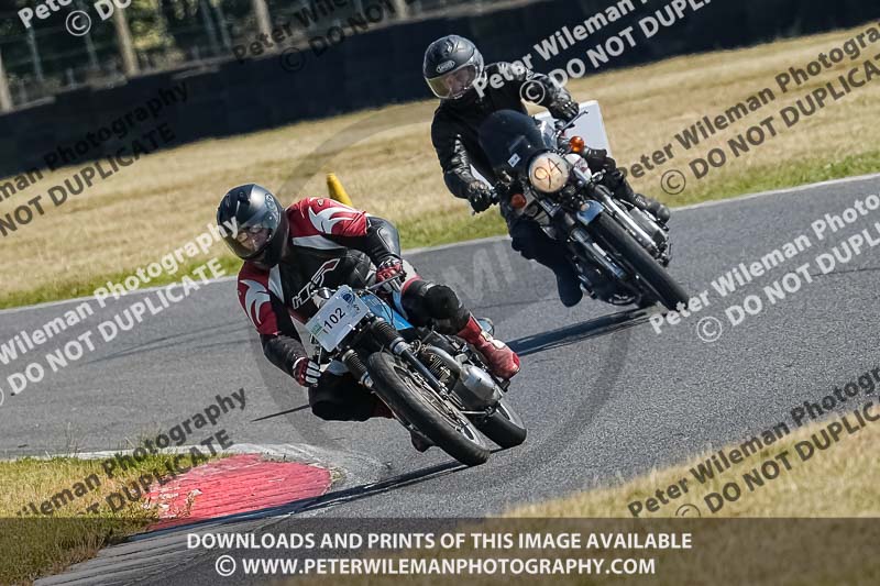 cadwell park;cadwell park photographs;cadwell trackday photographs;enduro digital images;event digital images;eventdigitalimages;peter wileman photography;racing digital images;trackday digital images;trackday photos